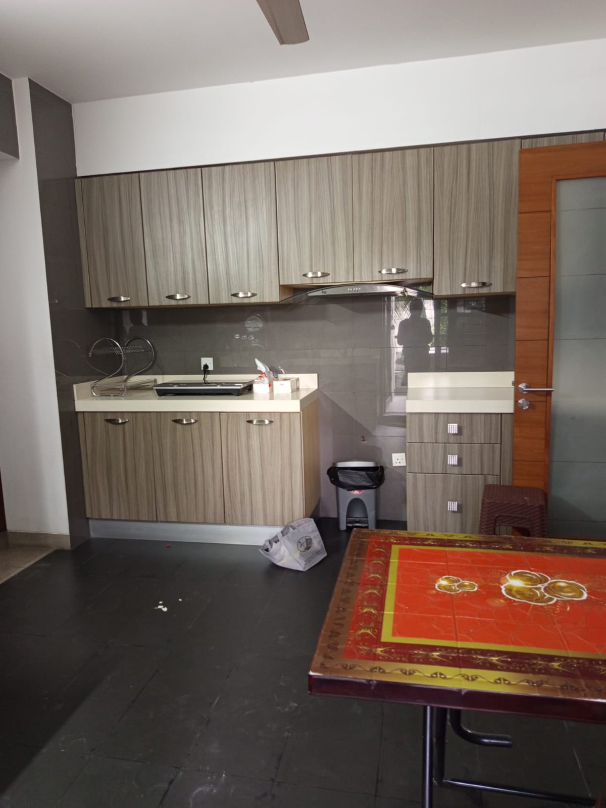 4000 sft Flat for Rent